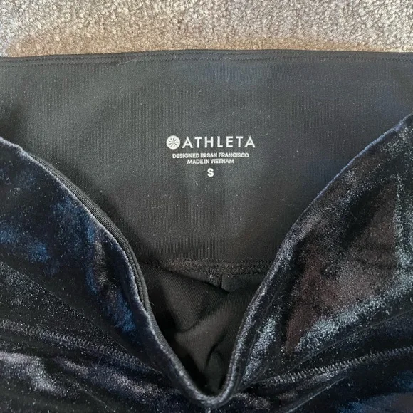 Athleta Women’s Velvet Tight - Picture 3 of 10